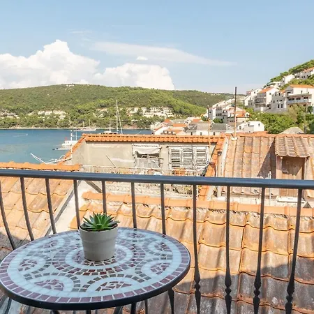 Apartment By The Sea Pucisca, Brac - 15381 Pucisca