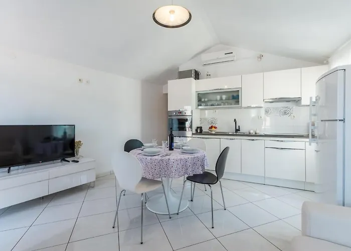 By The Sea Pucisca, Brac - 15381